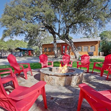 Wimberley Log Cabins Resort And Suites- Unit 2 Dış mekan fotoğraf